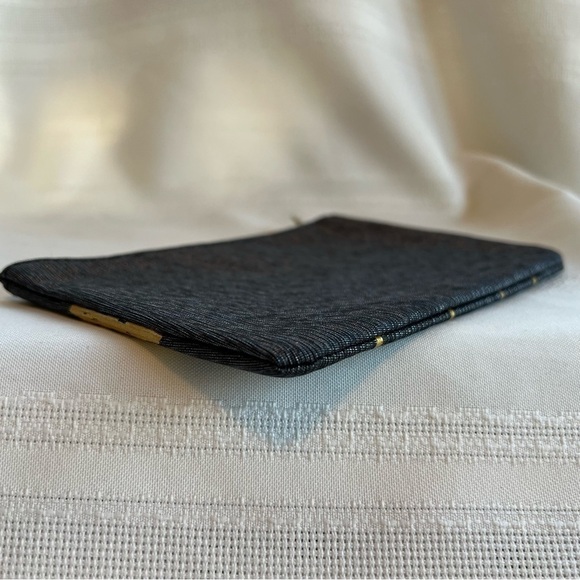 💄3/$12💄5/$15 ipsy Makeup Bag Black Gold Textured Vinyl Dancing‎ Lady EUC - Picture 5 of 5